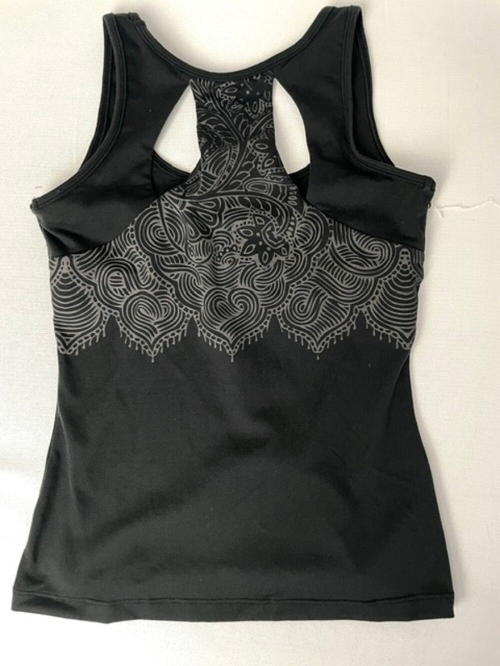 prAna Black Racerback Yoga Tank Top Built In Shelf Bra Athletic Small Athleisure